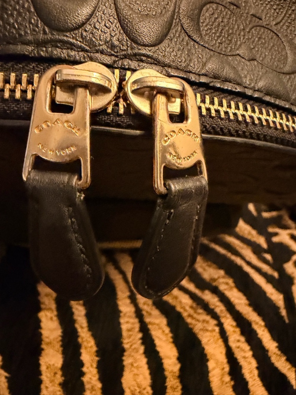 Coach Charlie Medium size backpack BLACK GREAT CONDITION - Picture 11 of 15